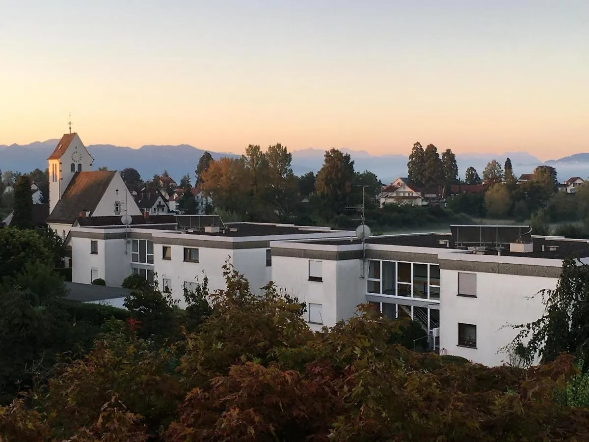 Gasthof Gästezimmer Familie Calvet Wasserburg am Bodensee Deutschland